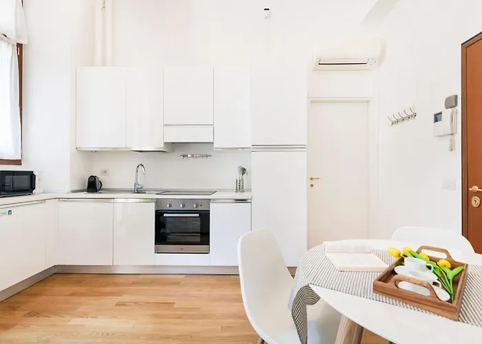 Easylife - - Cannobio 10 - Duomo Apartamento Milão