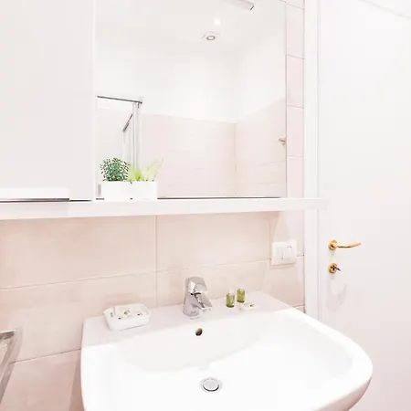 Magic Flat In Duomo By Easylife * Milan