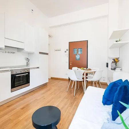 Apartment Magic Flat In Duomo By Easylife Milan