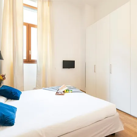 Magic Flat In Duomo By Easylife Milan